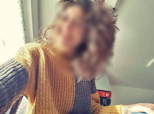 Sabina, polițista din Brașov, s-ar fi împușcat în cap după un schimb de mesaje cu soțul ei care nu era acasă. Tânăra a murit de ziua ei