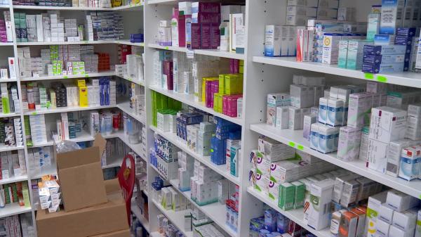 Când ajung medicamentele anticovid Molupiravir şi Paxlovid în România. Nu se vor găsi în farmacii