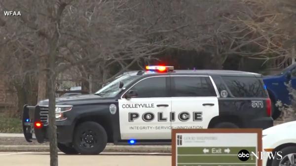 Ostaticii reţinuţi aproape 12 ore într-o sinagogă din Texas au fost eliberaţi. Atacatorul a fost ucis