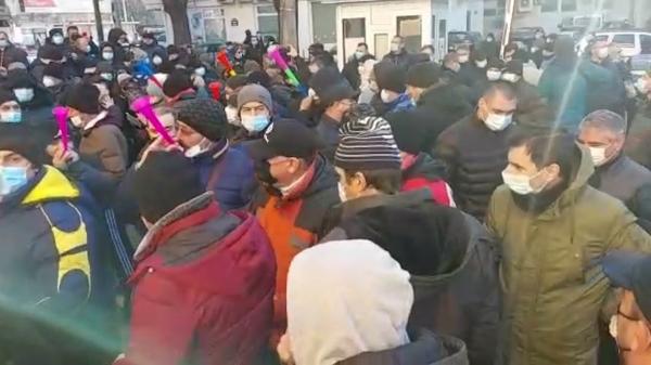 Grevă STB: Capitala riscă să fie paralizată. Șoferii sunt nemulţumiţi de salarii şi spun că nu mai ies deloc pe traseu