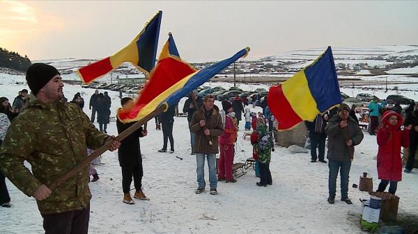 Mica Unire, sărbătorită cu proteste în loc de fast şi horă la Iaşi. De ce au anulat autoritățile toate evenimentele