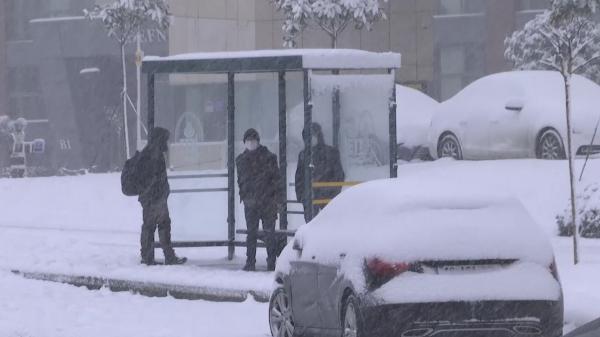 A nins ca-n poveștile de groază în Grecia și Turcia. Cele două țări s-au confruntat cu puternice furtuni de zăpadă