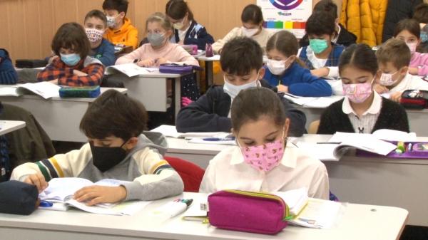 Zilele în care elevii din Bucureşti sunt scutiţi de şcoală. Absenţe motivate pe perioada grevei STB