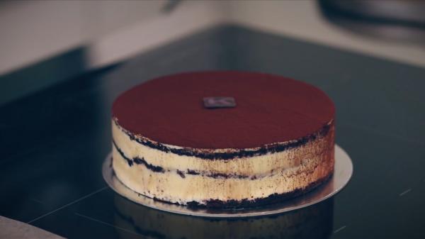 Cum să faci tiramisu fără să foloseşti pişcoturi. Reţeta simplă care nu va da greș