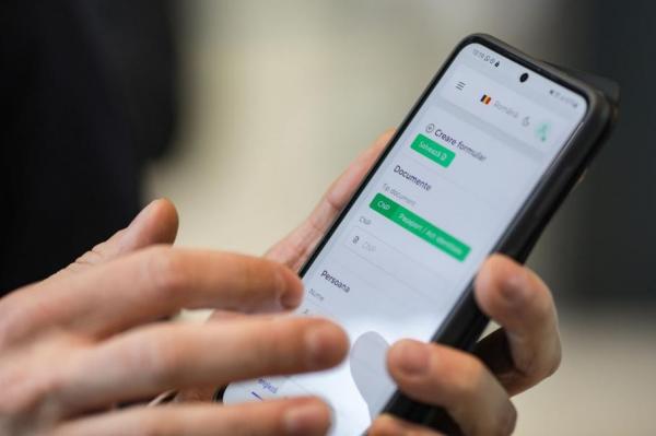 Noi măsuri şi reguli de călătorie în România. Când va trebui completat PLF-ul şi când trebuie făcută doza booster