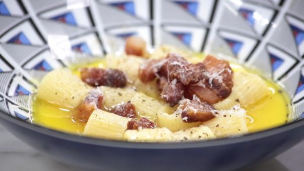 Cum să faci paste carbonara