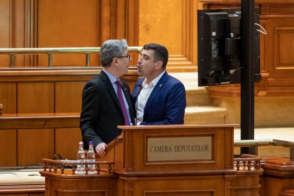 George Simion susține că Virgil Popescu "cerea" să fie bătut: "Aș fi fost terminat dacă dădeam" | Ce riscă liderul AUR