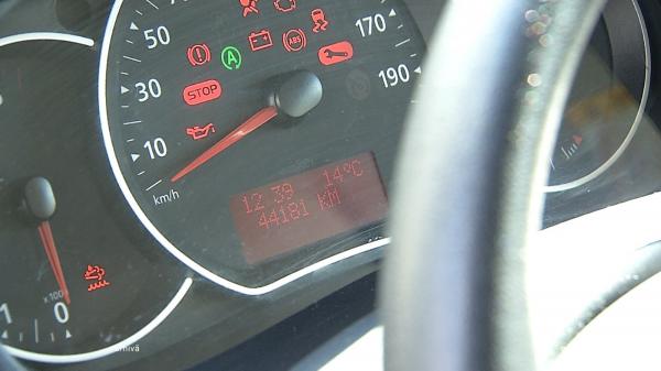 Un nou act obligatoriu pentru cei care îşi vând maşina. Cumpărătorul va putea cere banii înapoi dacă nu îl primeşte