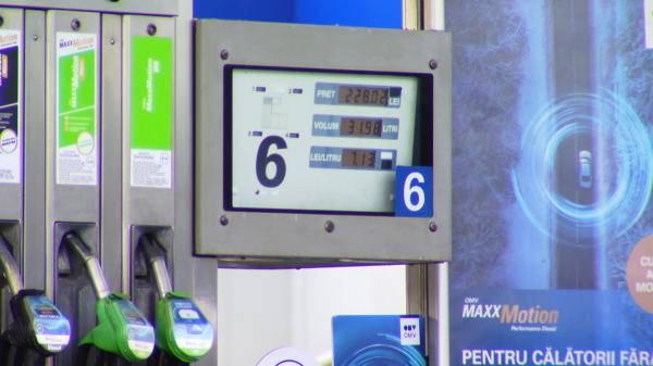 Criza din Ucraina creşte şi mai mult preţul carburanţilor. În România, litrul de benzină a depăşit pragul de 7 lei