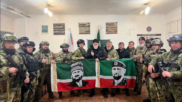 Liderul cecen Ramzan Kadîrov, la porțile Kievului, îi amenință pe ucraineni: ”Predați-vă sau vă terminăm!”