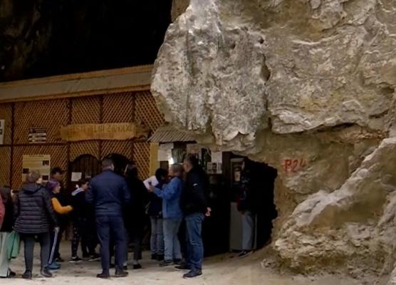 O localitate din Gorj, tot mai populară printre turişti. Legendele care învăluie locul de poveste