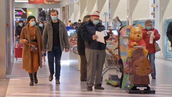 Pachetul de măsuri economice pe care Guvernul vrea să-l aprobe: impact de 18 miliarde de lei. Elevii şi pacienţii din spitale, vizaţi direct