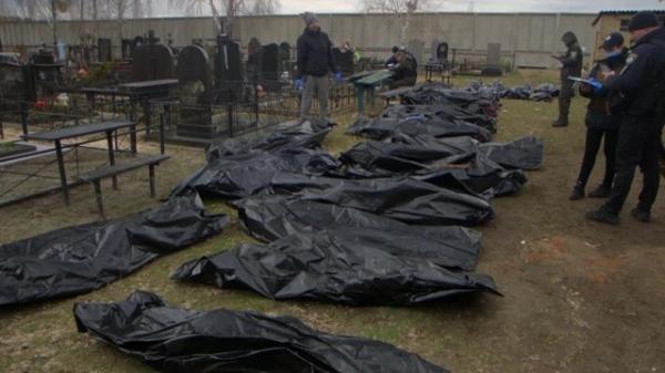 Poliția din Bucha a inspectat cadavrele civililor uciși. Voluntar: ”Unii sunt împușcați în cap, legați la ochi și la mâini”