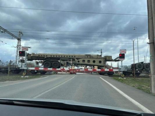 Slovacia a furnizat Ucrainei un sistem de apărare antiaeriană S-300. Transportul de armament s-a făcut în secret acum 2 zile