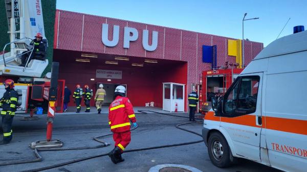 Unitatea de Primiri Urgenţe, inaugurată cu mare fast de Klaus Iohannis, a luat foc: 5 milioane de euro a costat secţia de la Bagdasar-Arseni