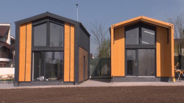 Casele modulare, investiţia momentului. Costă de la 15.000 de euro, dar îţi poţi recupera banii în mai puţin de un an