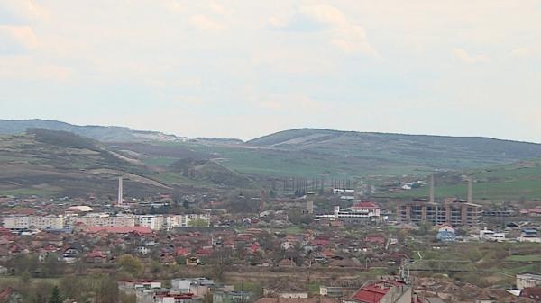 Un "OZN" i-a pus pe gânduri pe localnicii din Târnăveni. "Mi-ar plăcea să îi întâlnesc. Au fost prin '70"