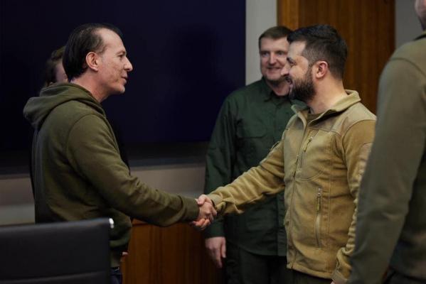 Florin Cîţu a mers şi el la Kiev, separat de Ciucă şi Ciolacu. Surse Observator: În Parlament ar putea fi dat jos de la şefia Senatului