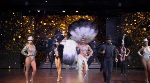 Parisul pierde un simbol al vieţii de noapte. Celebrul cabaret Lido stinge luminile: va fi transformat în sală de spectacole