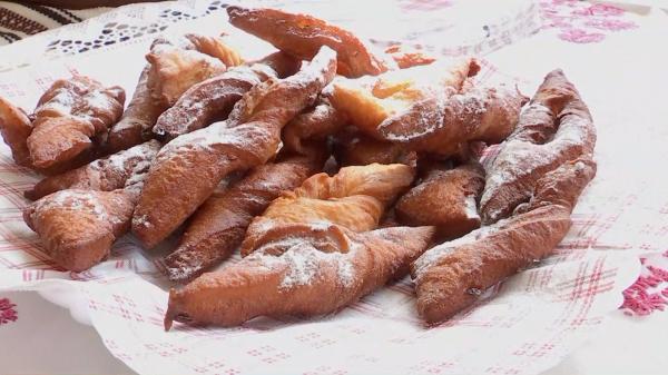 Zestrea gastronomică a României: studenţii din Cluj duc mai departe tradiţia şi au planuri mari cu reţetele bunicilor