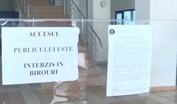 Blocaj la Inspectoratul Teritorial de Muncă Galaţi: De o săptămână nimeni nu mai lucrează în instituţie