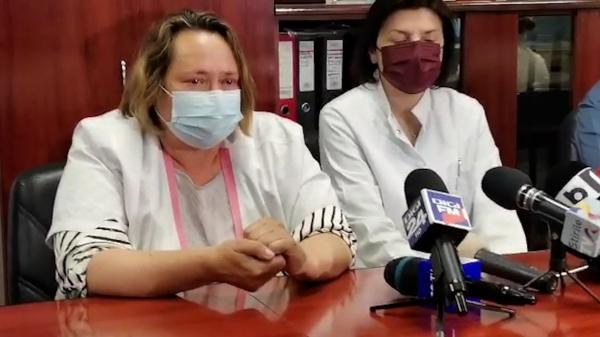 Medicii au povestit cu lacrimi în ochi că Rebeca avea un "ficăţel cirotic". Copila a vorbit cu părinții ei, cu câteva zile înainte să se stingă