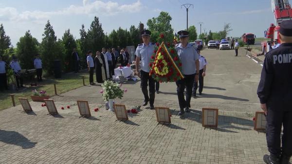 18 ani de la tragedia de la Mihăileşti, unul dintre cele mai grave accidente din ultimii 50 de ani. Singurele răni care nu s-au vindecat: "Durerea în suflet persistă"