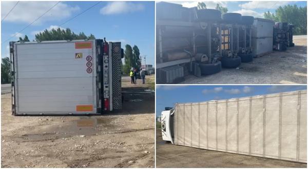 TIR-uri aflate în mers, luate pe sus de vânt și aruncate în afara șoselei, în Timișoara. Șoferii au rămas blocați în cabine