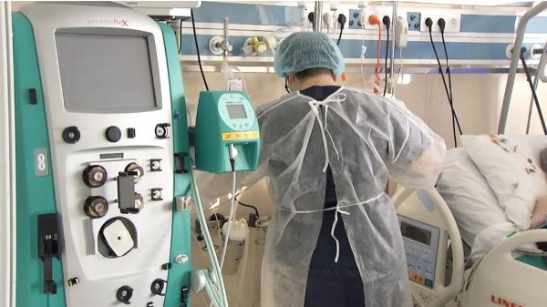 Cifre dramatice pentru România: aproape 100.000 de bolnavi de cancer anual, cei mai mulţi în stadiul terminal. Cum se ajunge aici