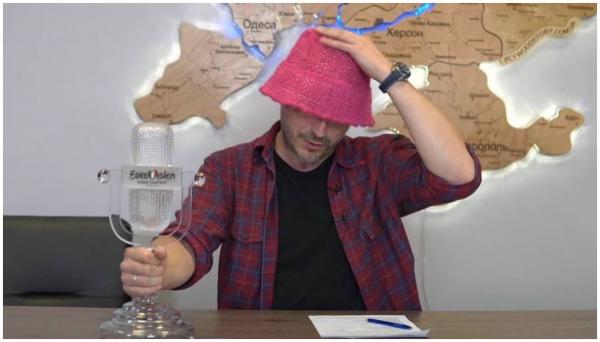 Trofeul Eurovision 2022, vândut la licitaţie cu aproape 1 milion de dolari. Banii vor fi donați armatei ucrainene pentru a cumpăra drone militare