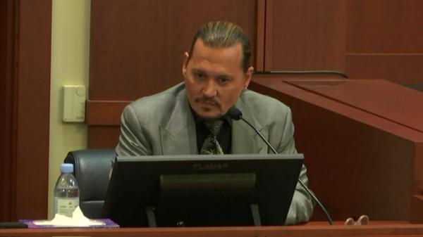 "Verdictul de astăzi confirmă ceea ce am spus de la început". Jurații i-au dat câștig de cauză lui Johnny Depp