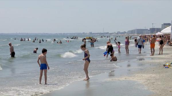 20.000 de turişti au petrecut pe litoral în minivacanţa de Rusalii. Hotelierii promit oferte atractive şi în perioada următoare