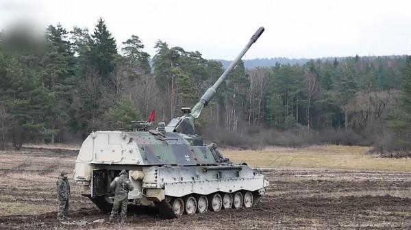 Ultimatum pentru ucrainenii baricadaţi în combinatul Azot: se predau sau uzina va fi dărâmată peste ei. Civilii, evacuaţi printr-un "coridor umanitar" ce duce în Rusia