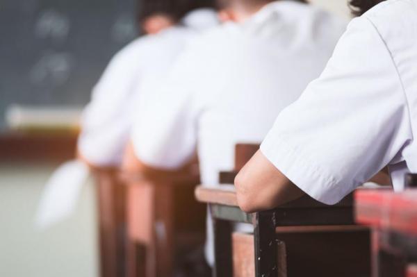 Anchetă la o școală din Dolj. Elevii au primit la limba română subiectele pentru şcolile în maghiară