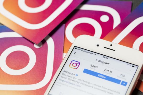Reguli noi şi mult mai stricte pe Instagram. Platforma lansează o nouă metodă de verificare a identităţii