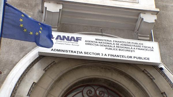 ANAF a luat la ţintă profesorii care dau meditaţii şi manichiuristele. La cât se ridică evaziunea fiscală doar în Capitală