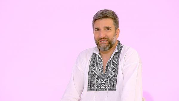 S-a retras din lumina reflectoarelor si s-a dedicat teologiei, dar dragostea pentru teatru nu l-a părăsit niciodată. Silviu Biriș, despre piesa "Familia Tărăboi"