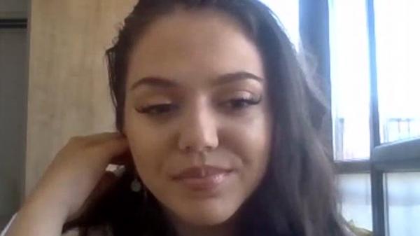 La 20 de ani, Ana are două joburi ca să trăiască la limita decenţei. "Pedeapsă" la final de lună: un salariu demoralizant