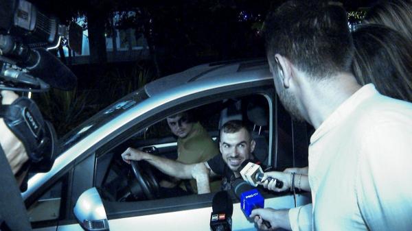 "Un pahar de bere. Mi-a fost sete". Reacția unui tânăr tras pe dreapta de poliție, după o razie pe străzile Capitalei