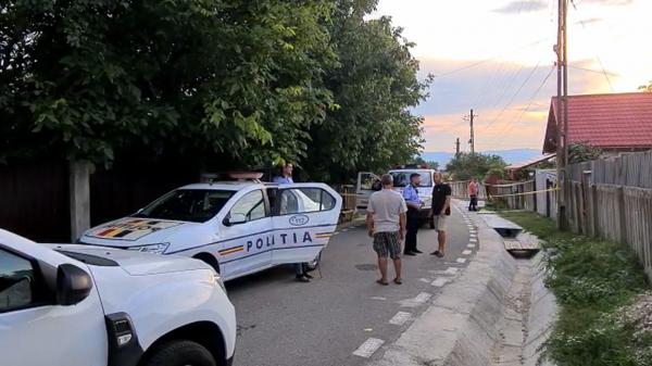 Tragedie fără margini în Bacău. Un bărbat a ucis-o pe soția vărului său și pe copila acesteia, de doar 10 ani, apoi s-a sinucis