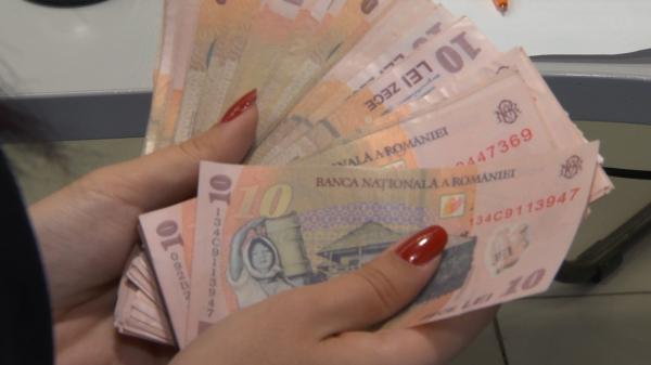 Toate măsurile fiscale care au intrat în vigoare de la 1 august. „E clar că vor să ne jecmănească”