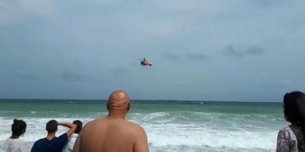 Fetiţă de 10 ani, luată de curenţi la Vama Veche. Copila plutea pe o saltea, în larg, spre Bulgaria