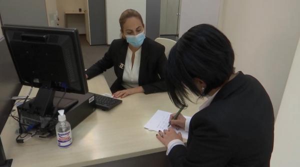 Românii care vor să ia credit ar putea da test înainte. Printre întrebări, "Ce este ROBOR?"