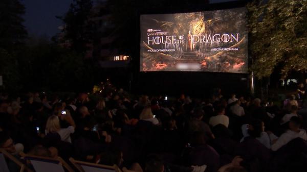 Vedetele din România au intrat în Casa Dragonului. Continuarea seriei Urzeala Tronurilor va avea premiera în 22 august