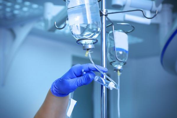 Familia unei paciente moarte din Iaşi acuză medicii de neglijenţă. Femeia ar fi fost ţinută 14 ore în UPU, cu dureri cumplite