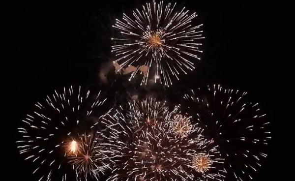 Magie pe cerul Berlinului. Mii de oameni au admirat spectacolele pirotehnice de la Campionatul Mondial de Artificii