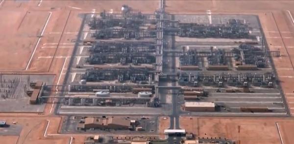 Tranzacţie surprinzătoare pe piaţa auto: Cea mai valoroasă companie din lume ar putea prelua o parte din Automobile Dacia