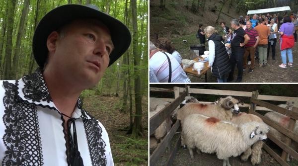 "Nu ştiu ce e, dar e curcubeu pe cerul gurii!" Paranghelie cu multă carne la Balul Ciobanilor din Șoimuș. S-a făcut și o expoziție de oi