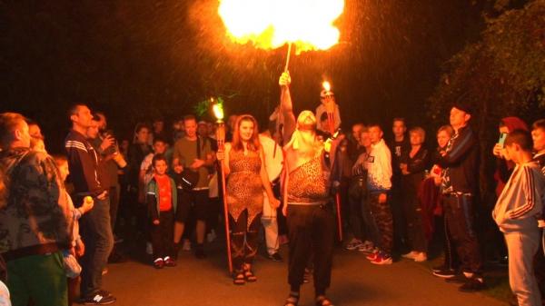 Noapte inedită la Grădina Zoologică din Bucov. Turiștii s-au simţit ca într-un safari din Africa de Sud