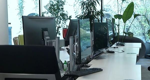 Noi modificări la Codul Muncii: Mai multe zile de concediu şi beneficii pentru bugetari. "Dacă au o portiţă să profite de anumite avantaje, o vor face"